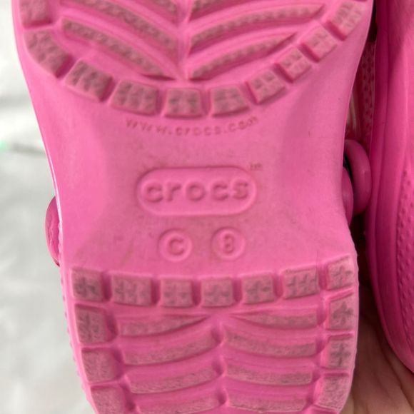 Crocs Classic Clog Pink Jelly Sandal for Girls, Size 8 Play Condition - Picture 3 of 5